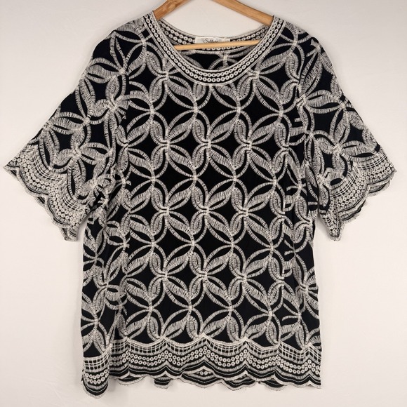Solitaire Tops - Solitaire Tunic‎ Top Sz 1X Embroidered Floral Blue Anthropologie Boho Peasant
